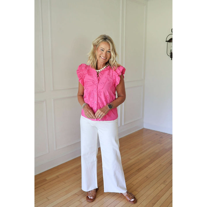 Woman wearing a pink top