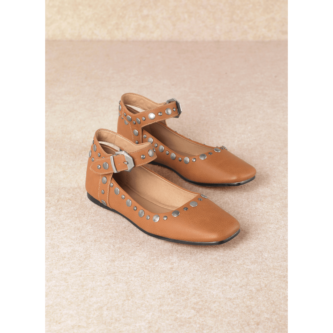 camel flats