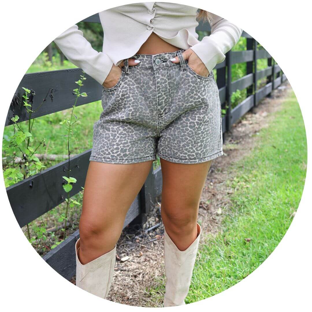 Women's Bottoms