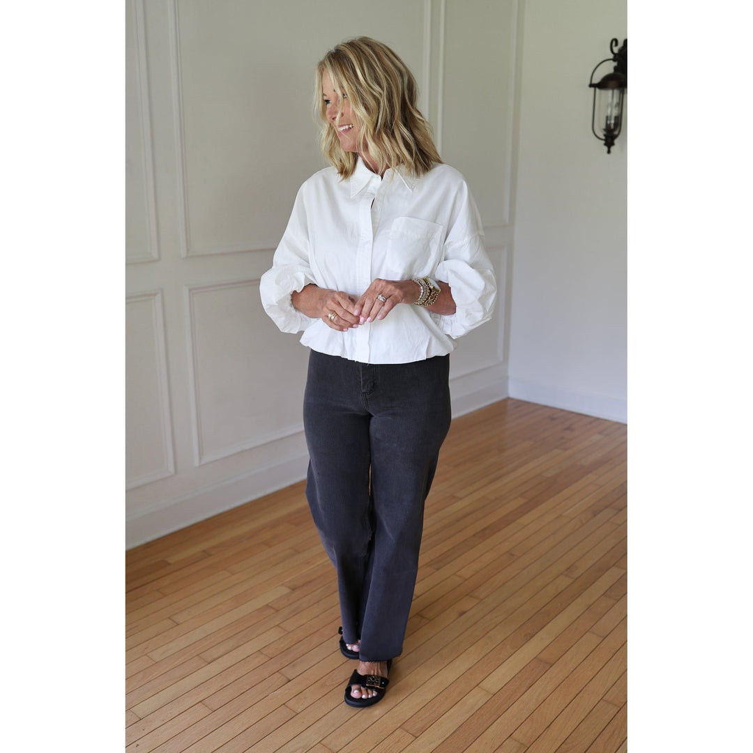 Person wearing a white shirt 
