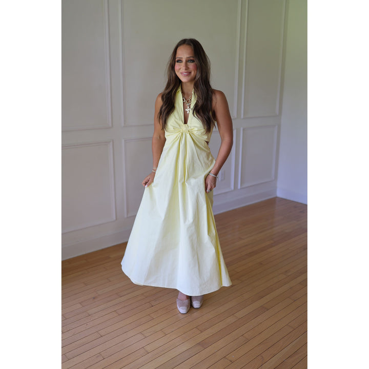 Woman in a light yellow dress 