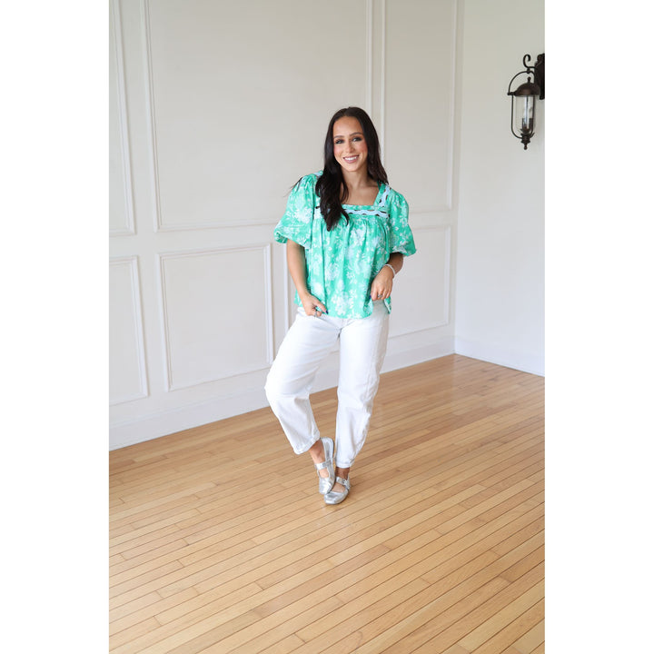 GREEN FLORAL TOP