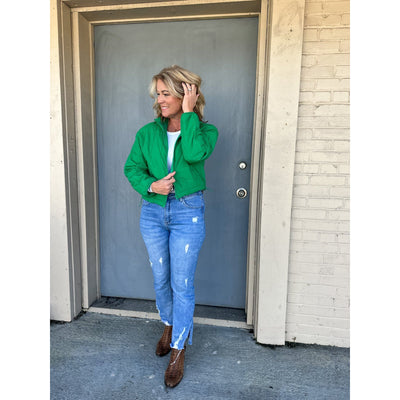 Cropped Puffer Jacket in Green