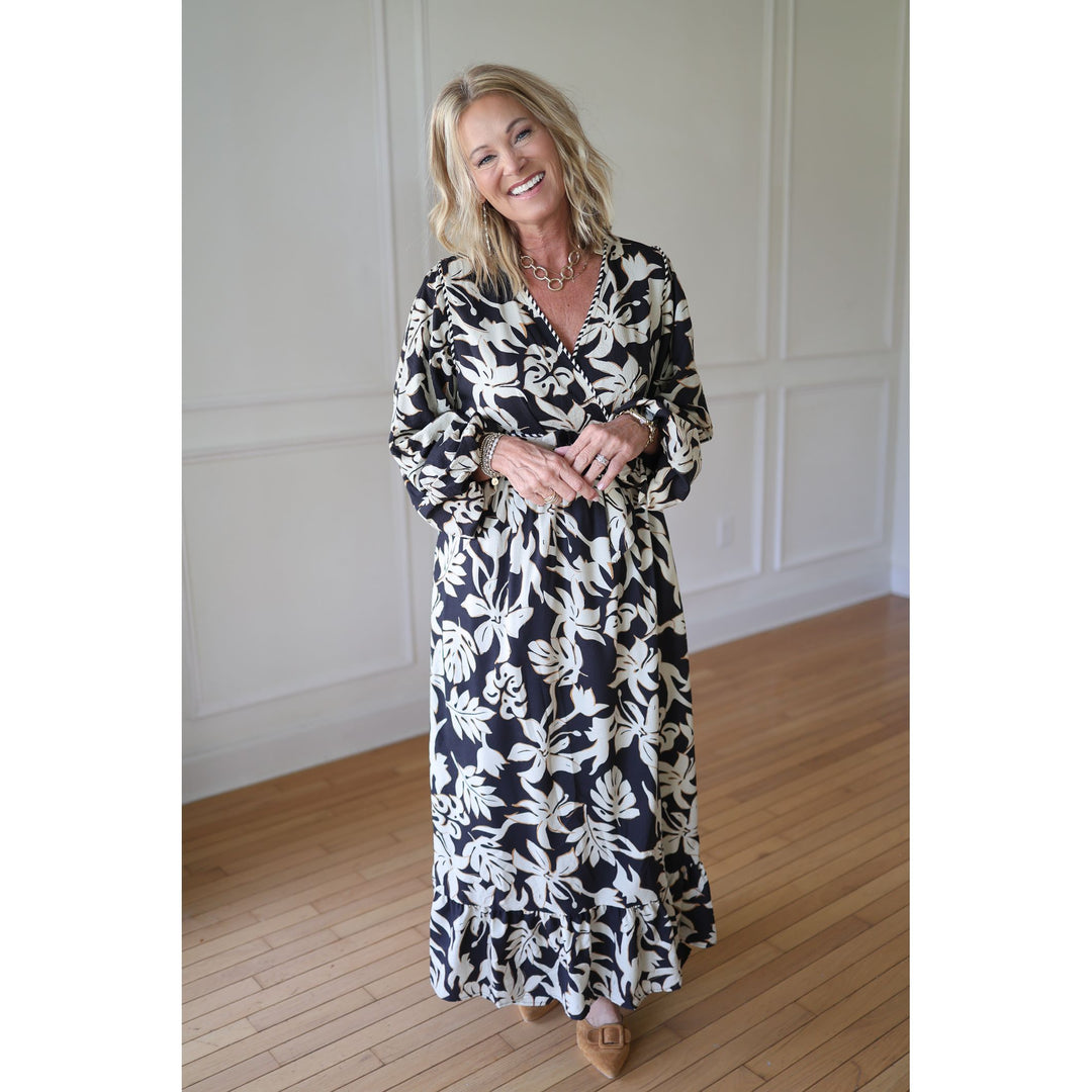 Women's Black and white fall dress