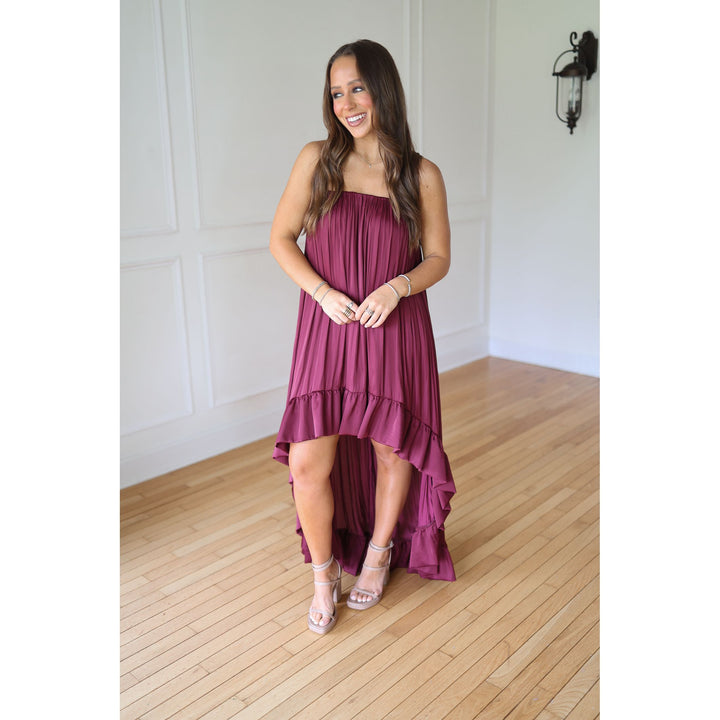Woman wearing a burgundy dress 