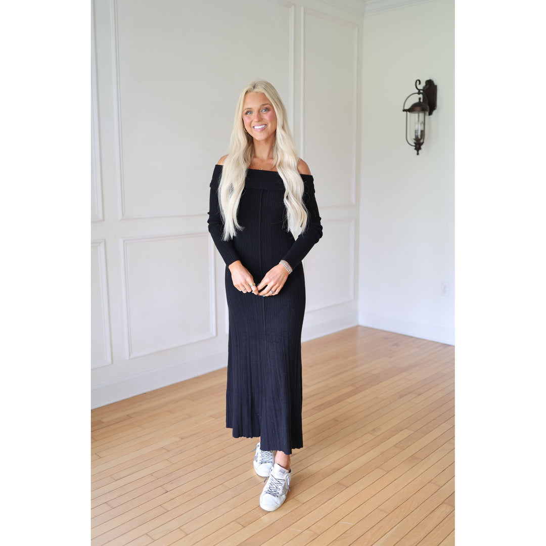 Woman wearing a black dress 